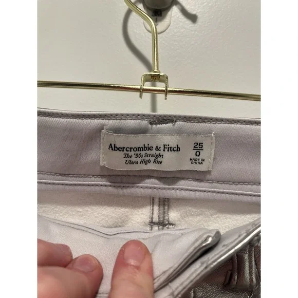 Abercrombie & Fitch Ultra High Rise 90s Straight Silver Vegan Leather Pants - Picture 7 of 9